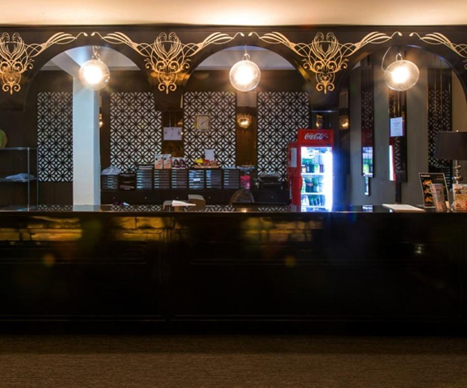 Q Hotel Бангкок Экстерьер фото